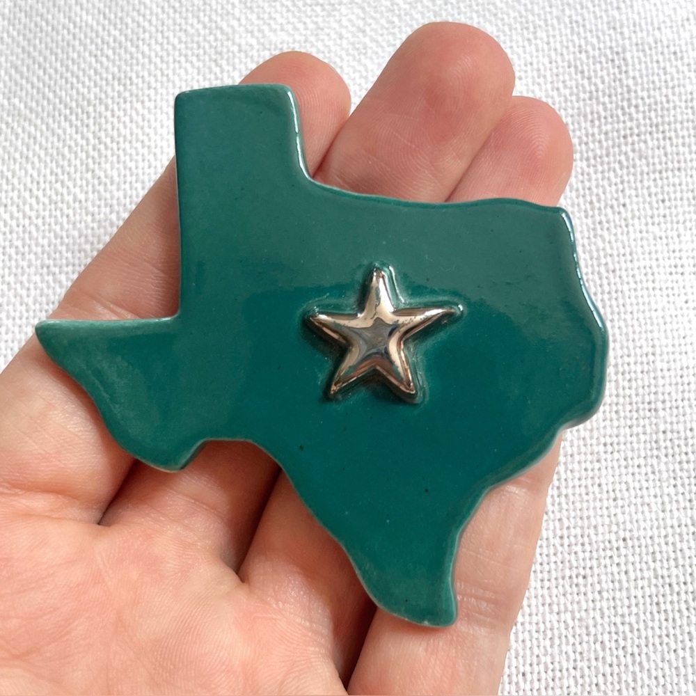 Vintage TEXAS Porcelain Handmade Western Cowboy Bolo Tie Slide or Brooch Pin